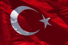 BAYRAK VE LOGOLAR gergi tavan modelleri